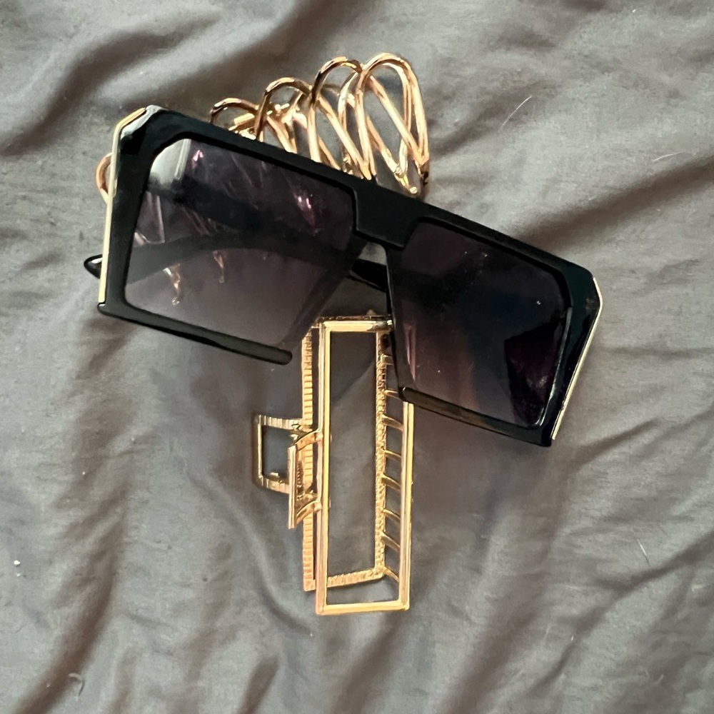 Gold accessories bundle